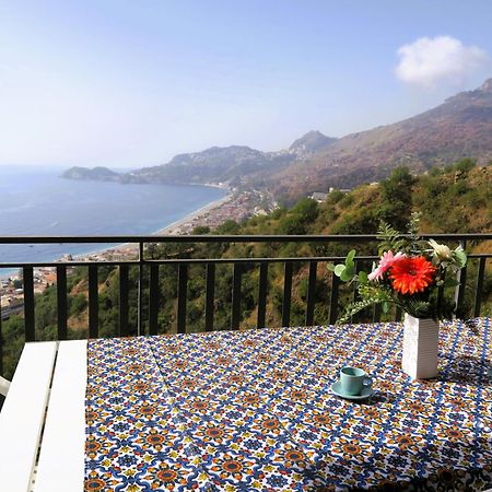 Collina Del Sole Apartment Letojanni Luaran gambar